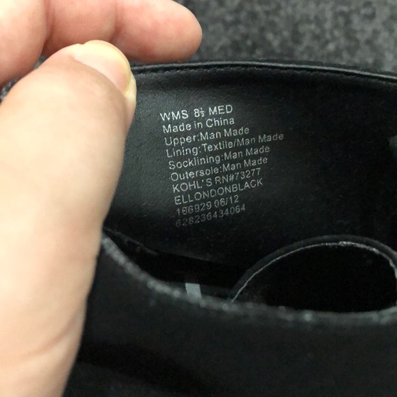 ELLE Black Bootie Wedges - Picture 4 of 4